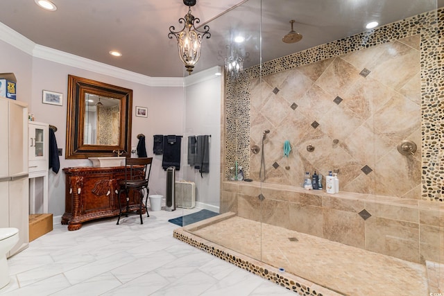 full bath with a tile shower, marble finish floor, toilet, and crown molding