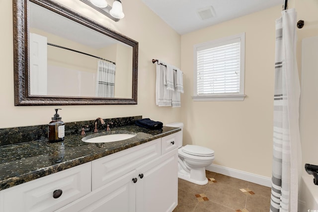 full bathroom featuring baseboards, toilet, a shower with shower curtain, tile patterned floors, and vanity