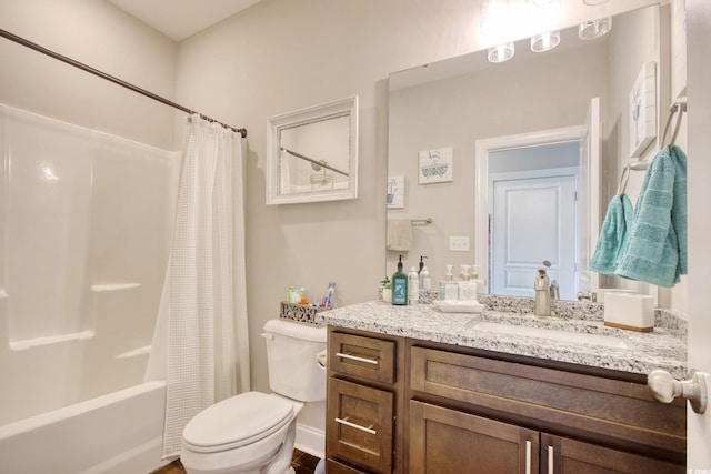 622 Lorenzo Dr Unit 622, North Myrtle Beach, SC 29582 - bathroom featuring vanity and shower / bath combo with shower curtain