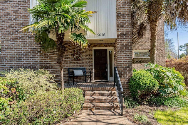 5616 N Kings Hwy, Myrtle Beach, SC 29577 - entrance to property featuring brick siding