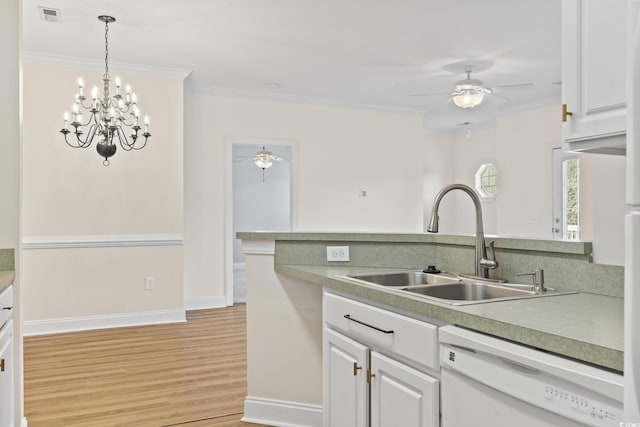 2081 Silvercrest Dr Unit G, Myrtle Beach, SC 29579 - kitchen with dishwasher, a sink, a ceiling fan, light wood finished floors, and ornamental molding