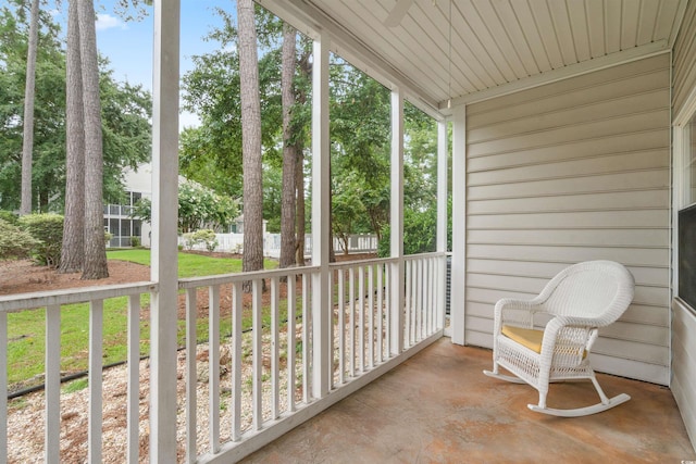 sunroom featuring a healthy amount of sunlight