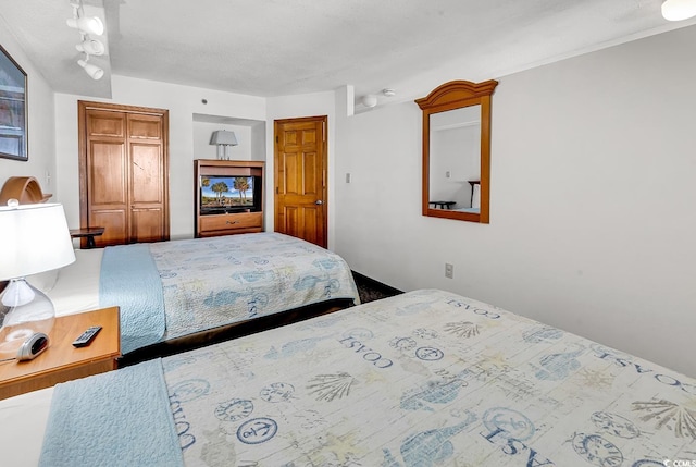 bedroom with a closet