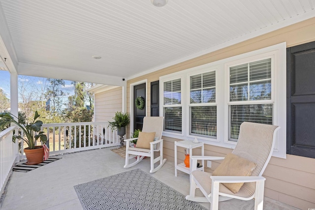 view of patio featuring covered porch