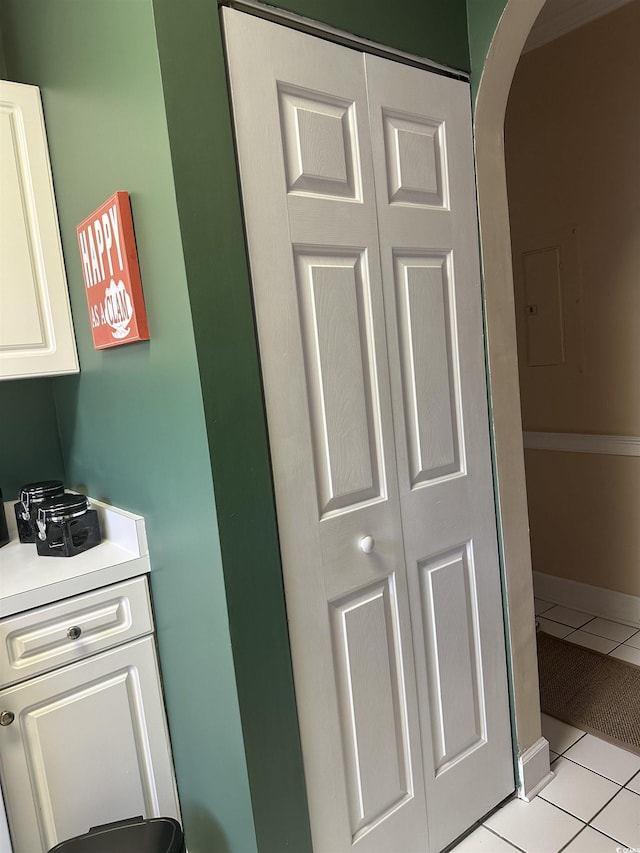 4639 Wild Iris Dr Unit 43-204, Myrtle Beach, SC 29577 - detailed view of arched walkways and electric panel