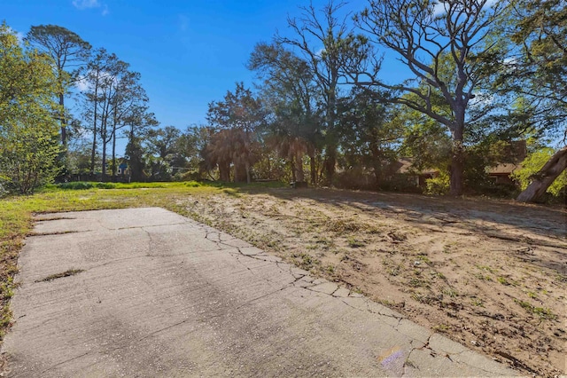 307 75th Ave N, Myrtle Beach, SC 29572 - photo 4