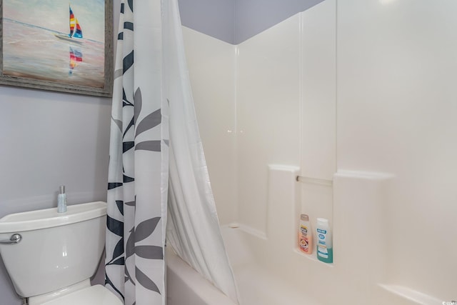 478 Pinehurst Ln Unit 17D, Pawleys Island, SC 29585 - full bath featuring toilet and shower / bath combo with shower curtain