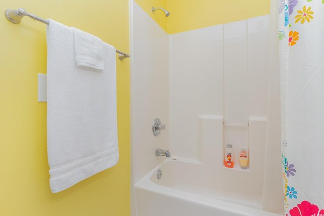 478 Pinehurst Ln Unit 17D, Pawleys Island, SC 29585 - full bath featuring shower / tub combo