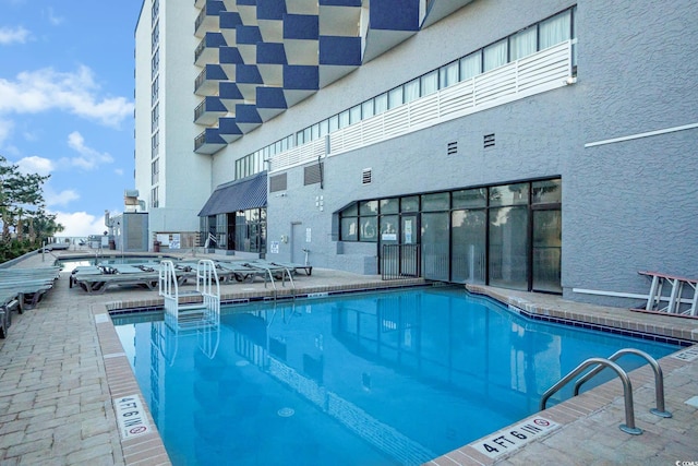 2001 S Ocean Blvd Unit 1505, Myrtle Beach, SC 29577 - view of pool