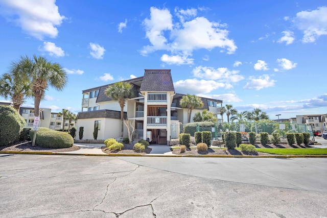 5601 N Ocean Blvd Unit C-311, Myrtle Beach, SC 29577 - view of property featuring fence