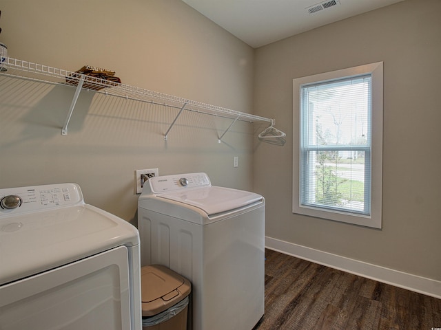 1241 Kenworth Cir, Conway, SC 29526 - laundry area featuring dark wood finished floors, laundry area, baseboards, independent washer and dryer, and visible vents