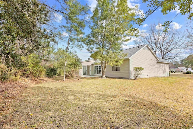 1001 Cardinal Ct, Murrells Inlet, SC 29576 - view of home's exterior featuring a lawn