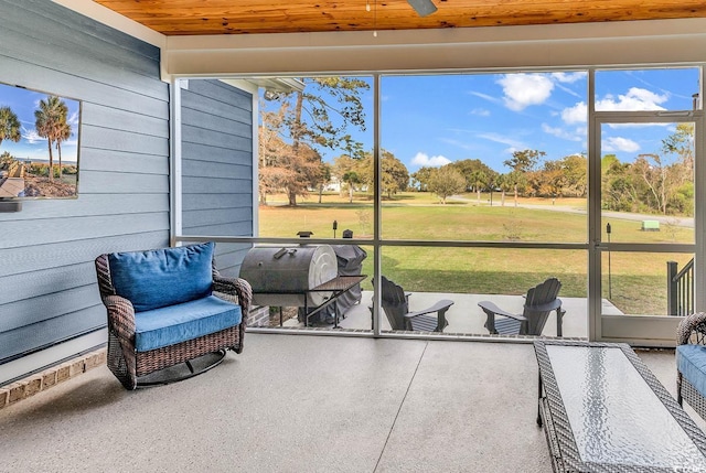 529 Oak Lawn Rd, Georgetown, SC 29440 - sunroom with view of golf course