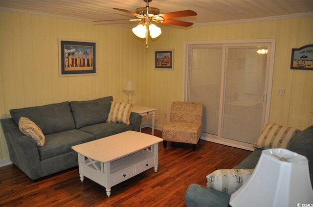 living area with crown molding, ceiling fan, and wood finished floors