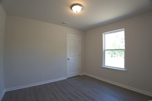 1502 Hardwick Rd, Conway, SC 29526 - kitchen with visible vents, baseboards, light wood-type flooring, light countertops, and stainless steel appliances