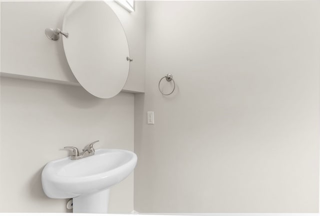 904 62nd Ave N Unit E, Myrtle Beach, SC 29572 - bathroom with a sink