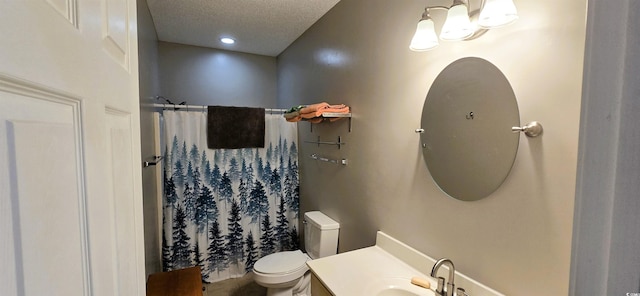 1100 Commons Blvd Unit 606, Myrtle Beach, SC 29572 - bathroom featuring toilet, vanity, a chandelier, a shower with curtain, and a textured ceiling