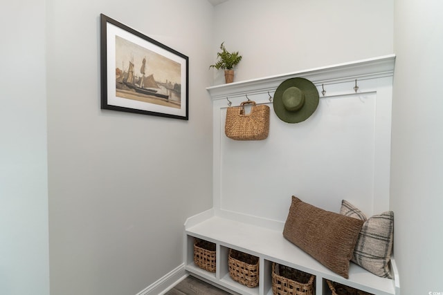 mudroom featuring baseboards