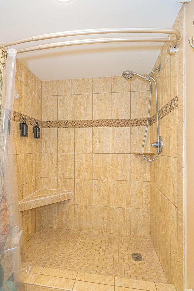 200 76th Ave N Unit 1211, Myrtle Beach, SC 29572 - full bath with tiled shower