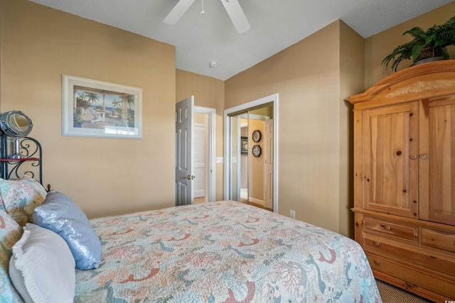 bedroom with ceiling fan