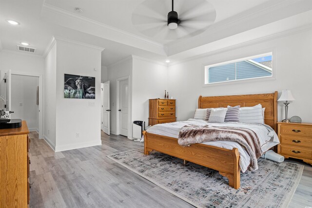 804 Edisto Ct, Myrtle Beach, SC 29588 - bedroom with light wood-style flooring, recessed lighting, crown molding, ceiling fan, and baseboards