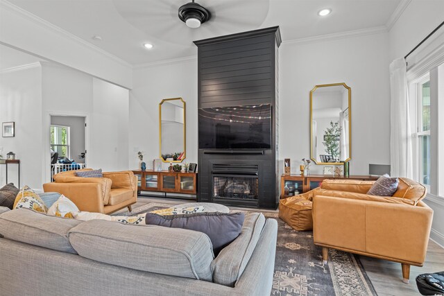 804 Edisto Ct, Myrtle Beach, SC 29588 - living room with wood finished floors, recessed lighting, a ceiling fan, a fireplace, and ornamental molding