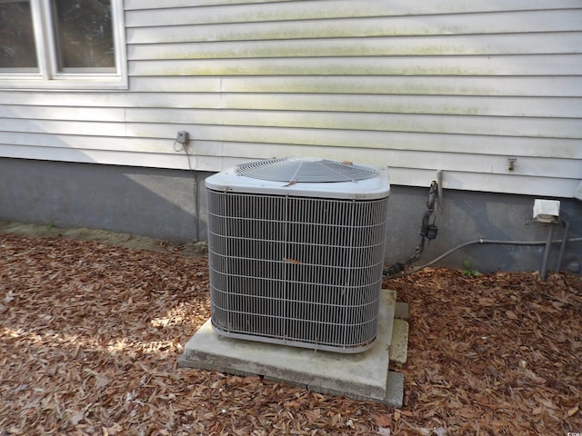 1208 Mackie Cir, Myrtle Beach, SC 29579 - exterior view of central air condition unit