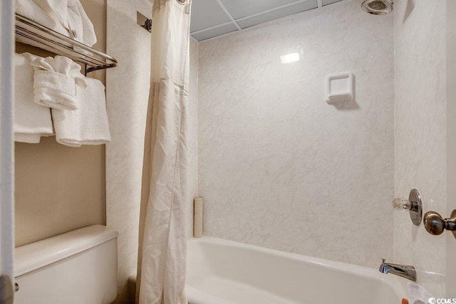 1105 S Ocean Blvd Unit 502, Myrtle Beach, SC 29577 - full bathroom with shower / bath combination with curtain and toilet
