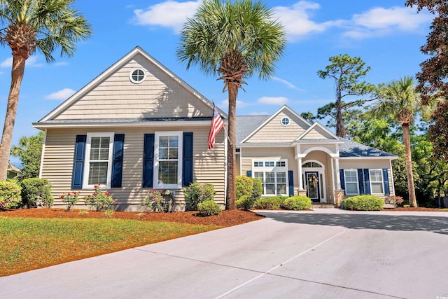 view of front of house