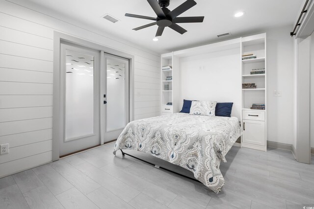 35 Red Skiff Ln Unit 35, Pawleys Island, SC 29585 - bedroom featuring recessed lighting, a ceiling fan, and light wood-style floors