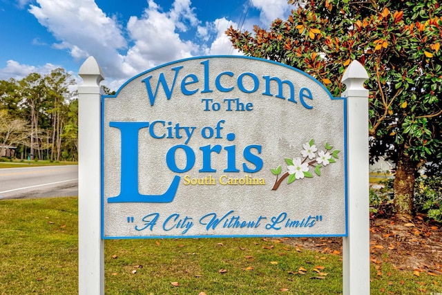 view of community / neighborhood sign