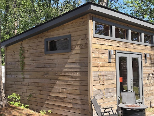 view of outdoor structure