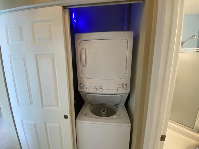 901-9 W Port Dr Unit 907, North Myrtle Beach, SC 29582 - laundry room with stacked washer / dryer