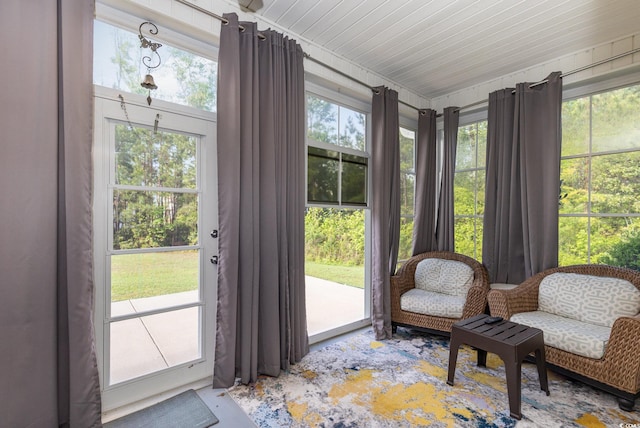 view of sunroom / solarium
