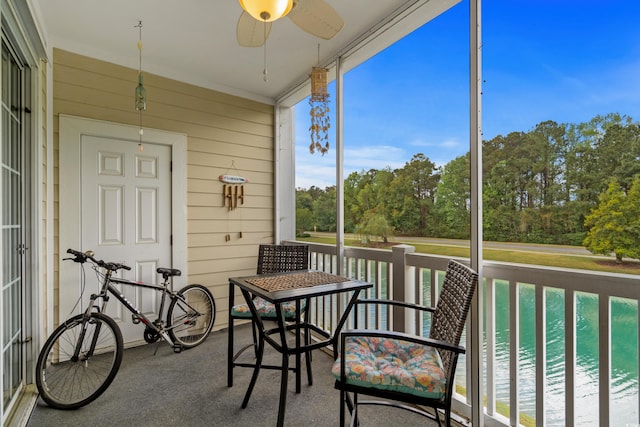 balcony with a ceiling fan