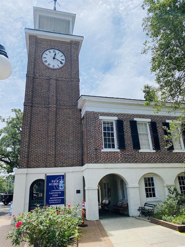 view of building exterior