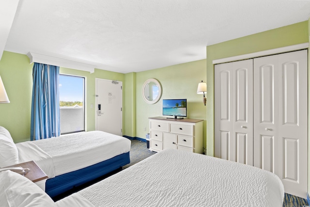 3000 N Ocean Blvd Unit 729, Myrtle Beach, SC 29577 - bedroom with a closet and baseboards