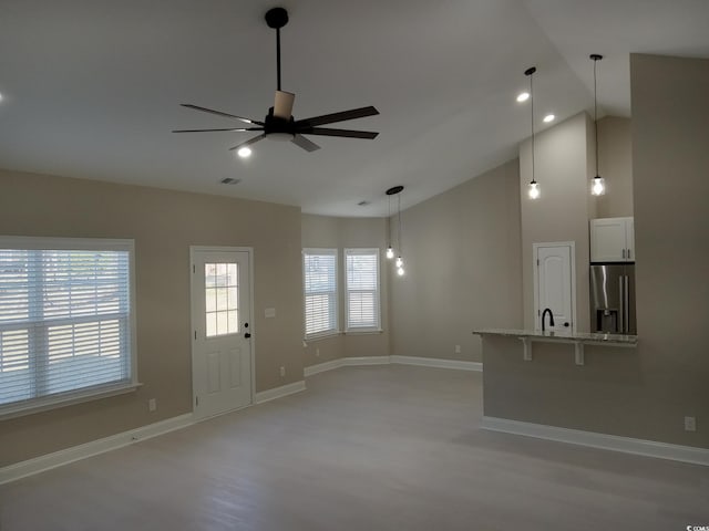 525 Vineland Dr, Whiteville, NC 28472 - photo 8