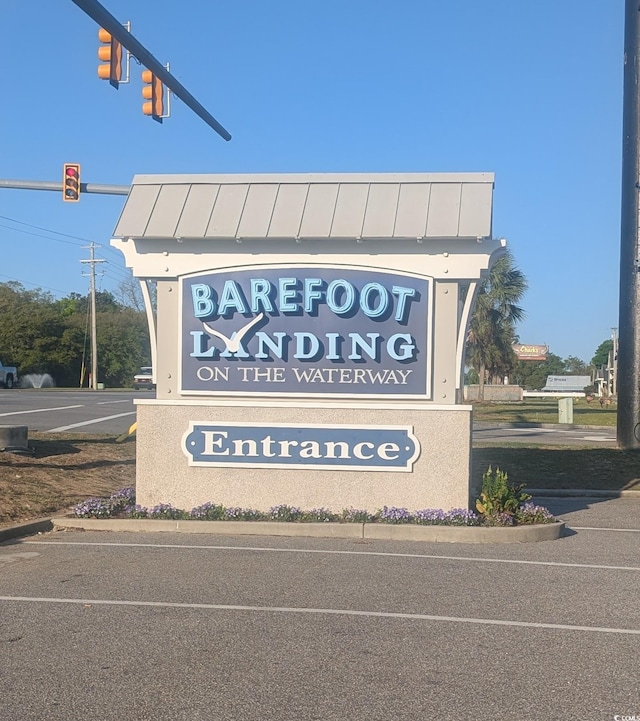 880 Briarwood Dr, Myrtle Beach, SC 29572 - view of community sign