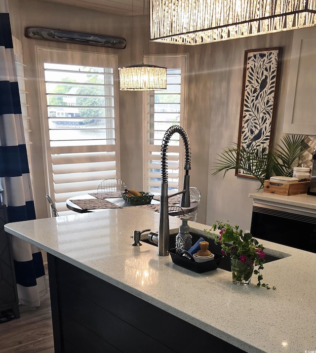 6001-Z55 S Kings Hwy, Myrtle Beach, SC 29575 - interior space with a chandelier and light stone counters