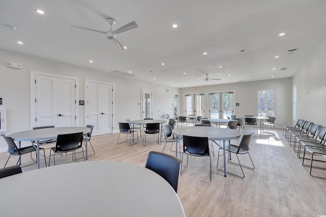 dining space with ceiling fan, light wood-style flooring, baseboards, and recessed lighting