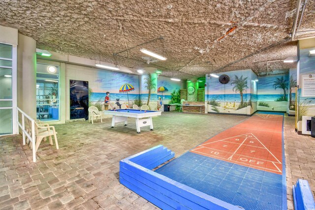 5300 N Ocean Blvd Unit 923, Myrtle Beach, SC 29577 - surrounding community featuring pool table and shuffleboard