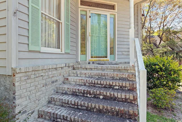 321 Heather Ct, Sunset Beach, NC 28468 - entrance to property featuring covered porch