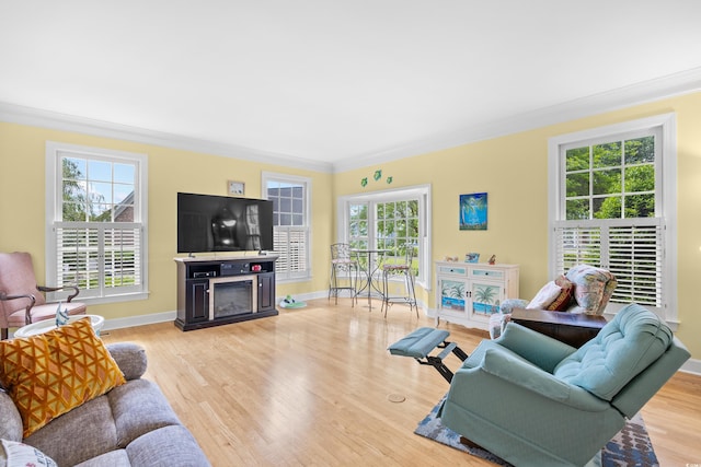 8231 Forest Lake Dr, Conway, SC 29526 - living area featuring light wood-type flooring, a wealth of natural light, and crown molding