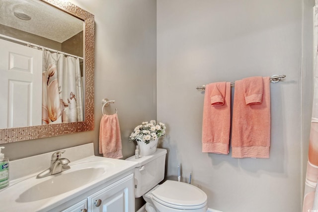 1533 Lanterns Rest Rd Unit 304, Myrtle Beach, SC 29579 - bathroom featuring curtained shower, toilet, and vanity
