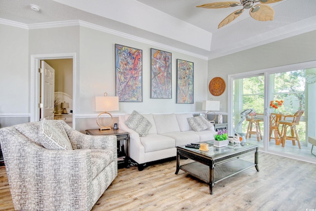 1533 Lanterns Rest Rd Unit 304, Myrtle Beach, SC 29579 - living room featuring crown molding, light wood finished floors, and a ceiling fan