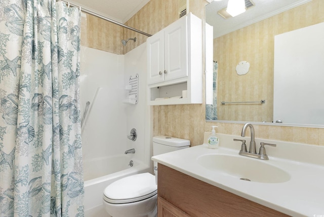 bathroom featuring shower / tub combo with curtain, vanity, and toilet