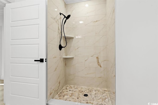 1219 Bentcreek Ln, Myrtle Beach, SC 29579 - full bathroom with a tile shower