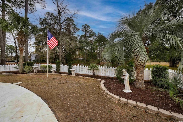 view of yard featuring fence