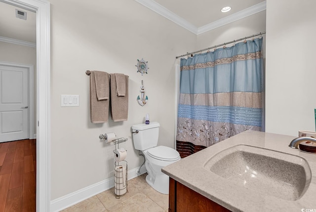 120 Whitemarsh Ct, Murrells Inlet, SC 29576 - full bathroom featuring baseboards, visible vents, toilet, and crown molding